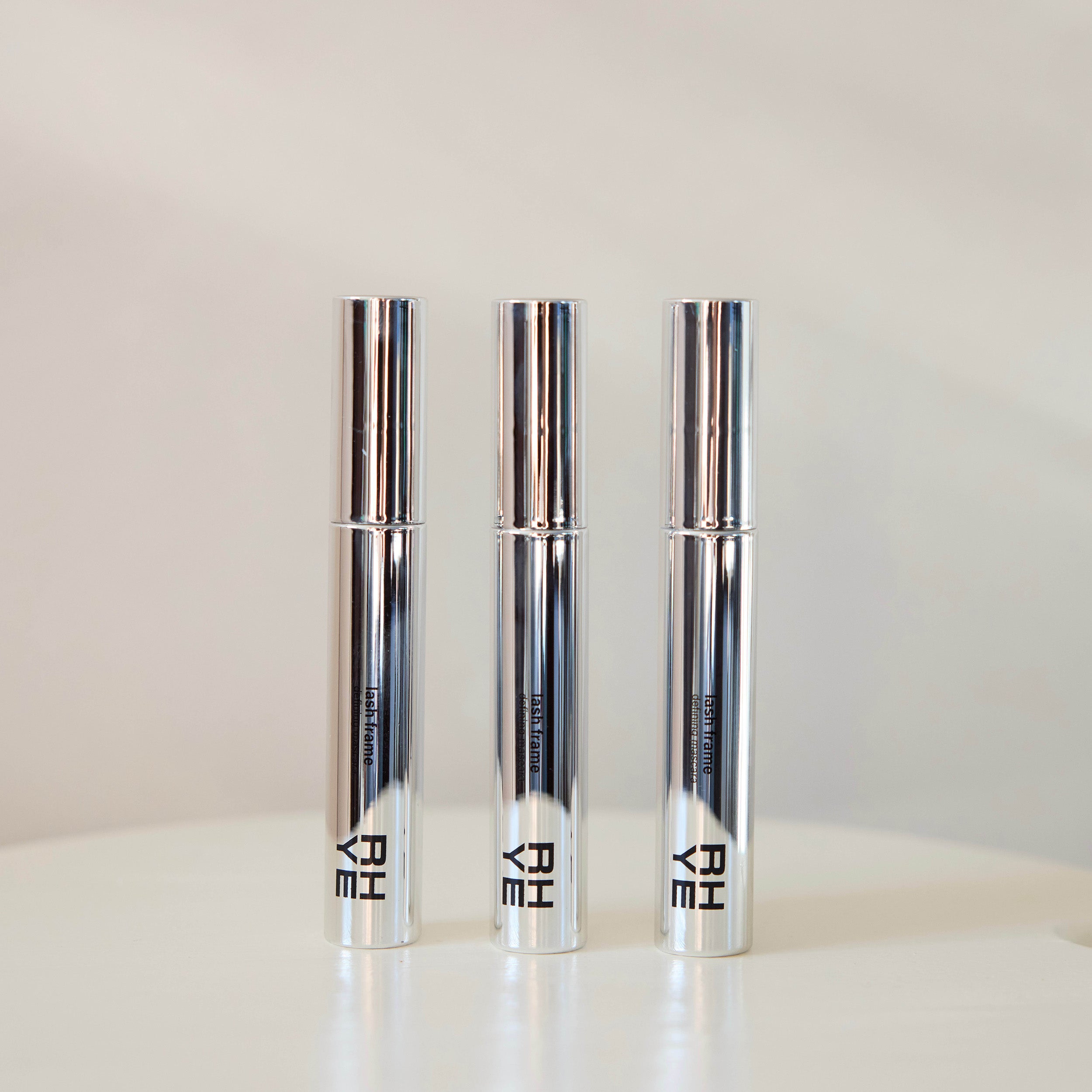 LASH FRAME MASCARA