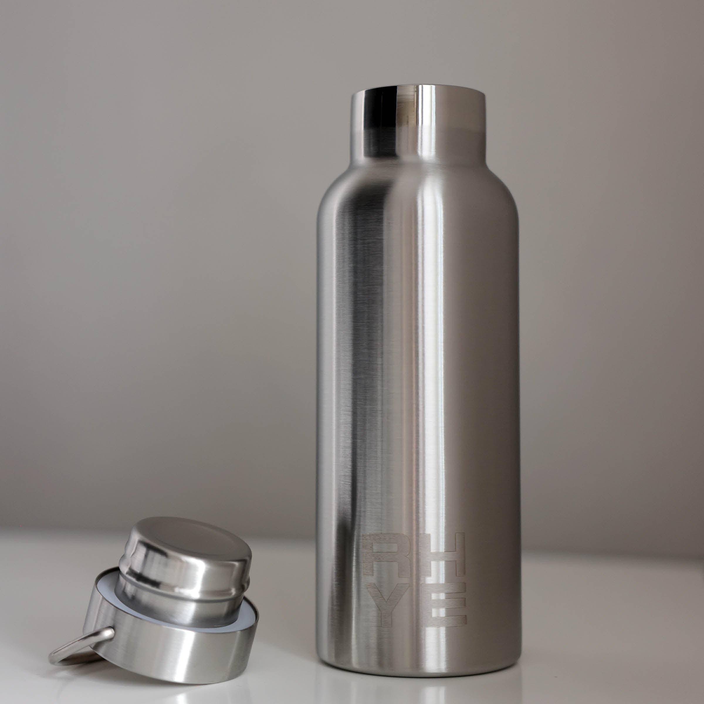 THE CHROMATIC BOTTLE