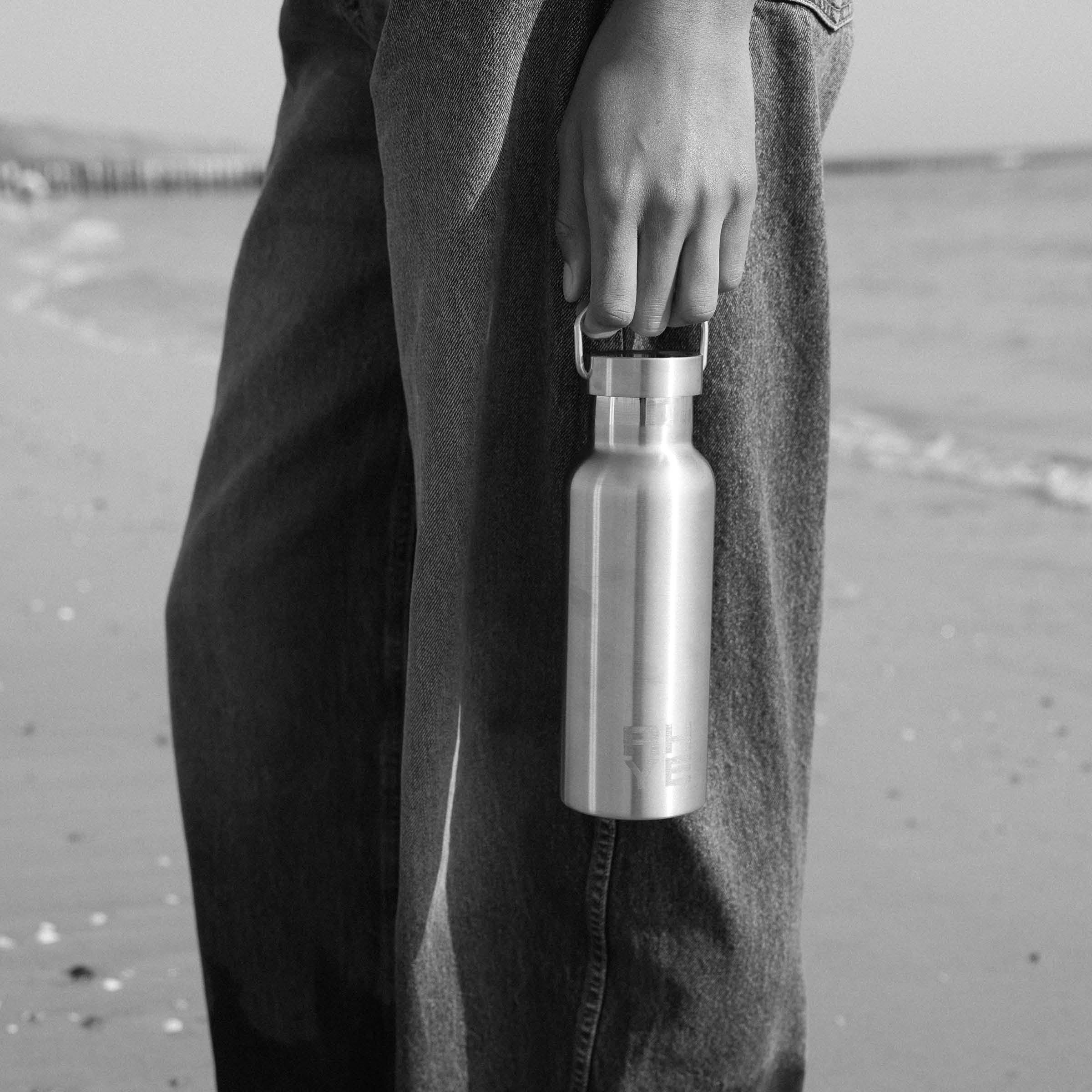 THE CHROMATIC BOTTLE